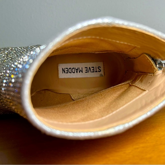 Steve Madden Tristan Rhinestone Embellished Block Heel Booties - Picture 4 of 6